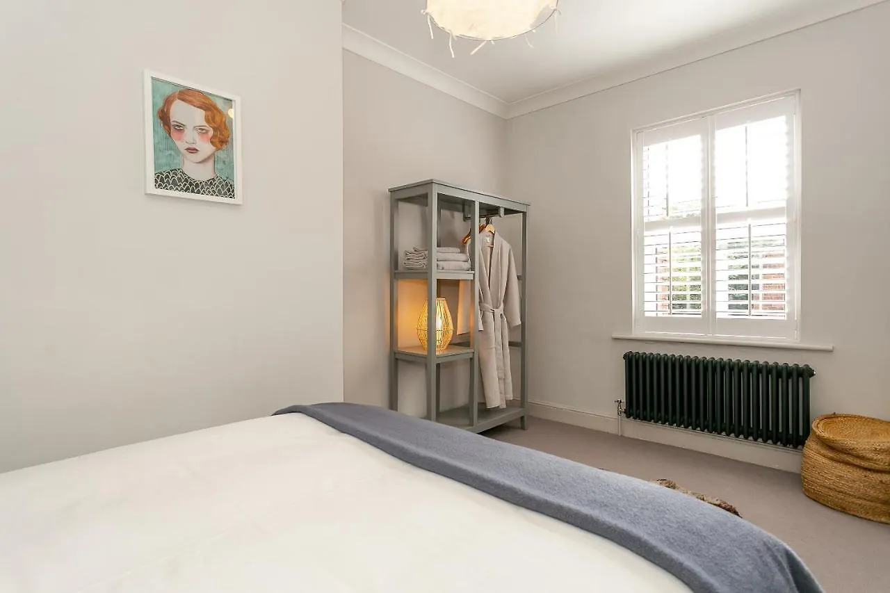 Strawberry Dale Victorian Terrace Villa Harrogate 0*,  Birleşik Krallık